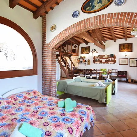 Lovely In With House A Panoramic View *