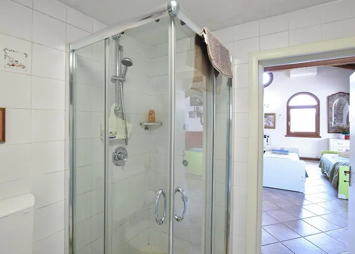 Lovely In With House A Panoramic View Ούντινε